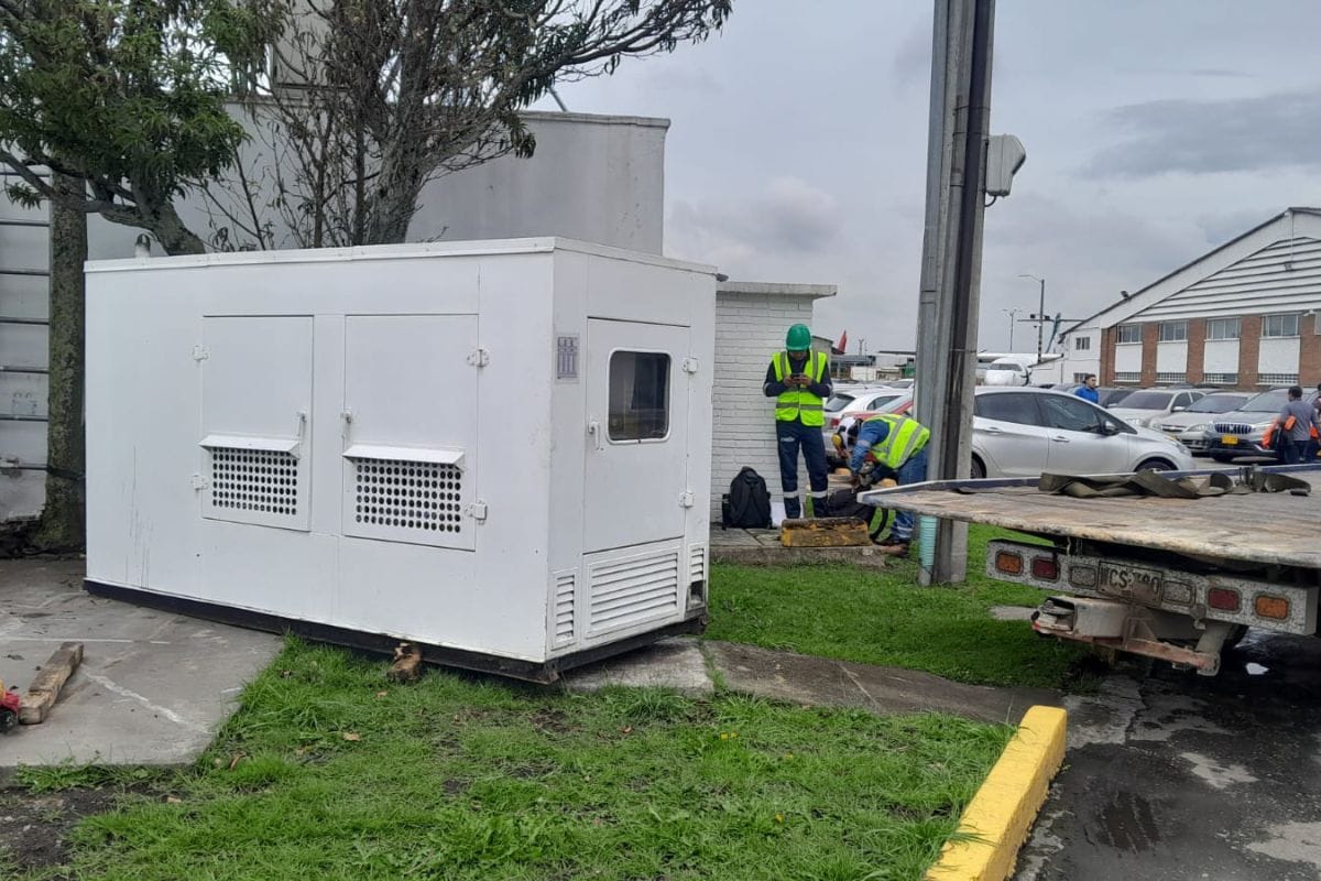 mantenimiento de plantas de luz